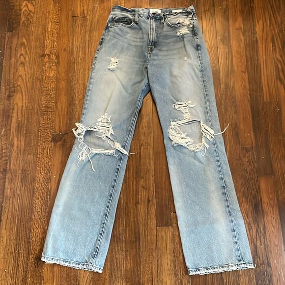 Frame High Rise Straight Distressed Jeans NEW - Picture 2 of 5